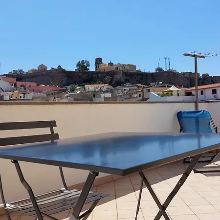 Monolocale Nacatuli, In Centro Storico, Con Terrazza E Balconi ליפארי